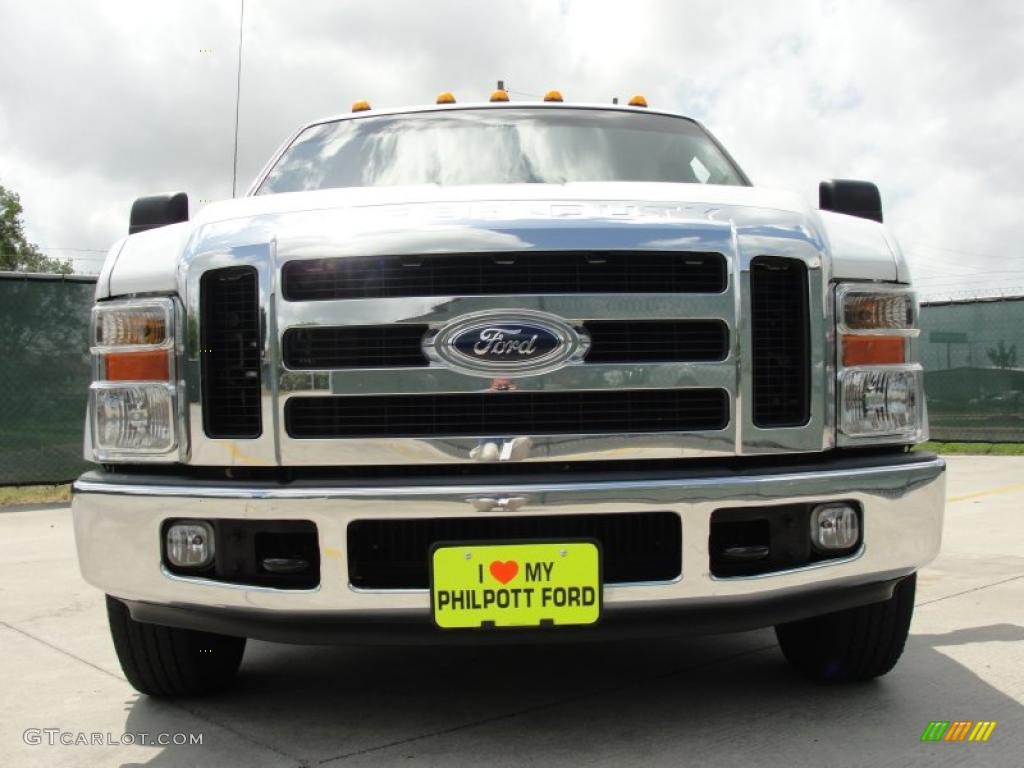 2008 F350 Super Duty XLT Crew Cab Dually - Oxford White / Medium Stone photo #8