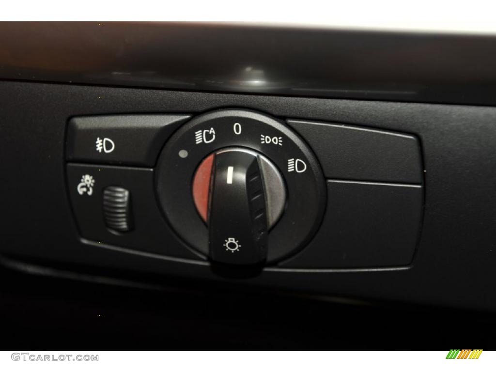 2010 BMW X6 xDrive35i Controls Photo #48405196