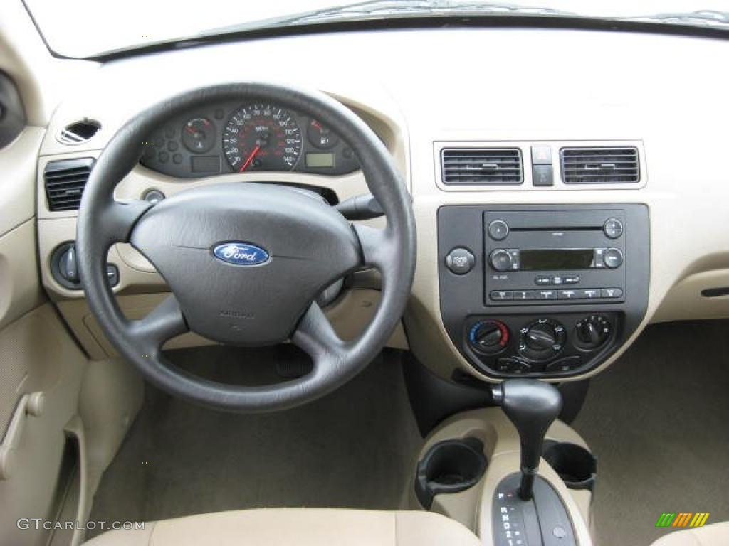 2007 Ford Focus ZX4 S Sedan Dark Pebble/Light Pebble Dashboard Photo #48405580