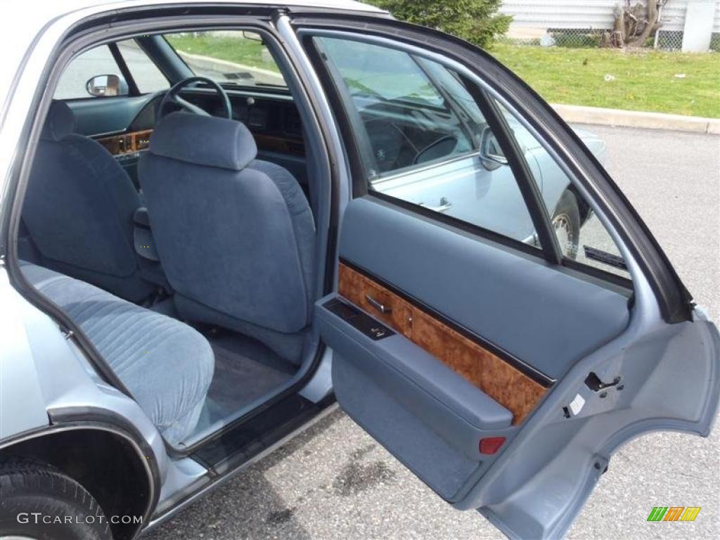 1994 LeSabre Custom - Light Adriatic Blue Metallic / Blue photo #16