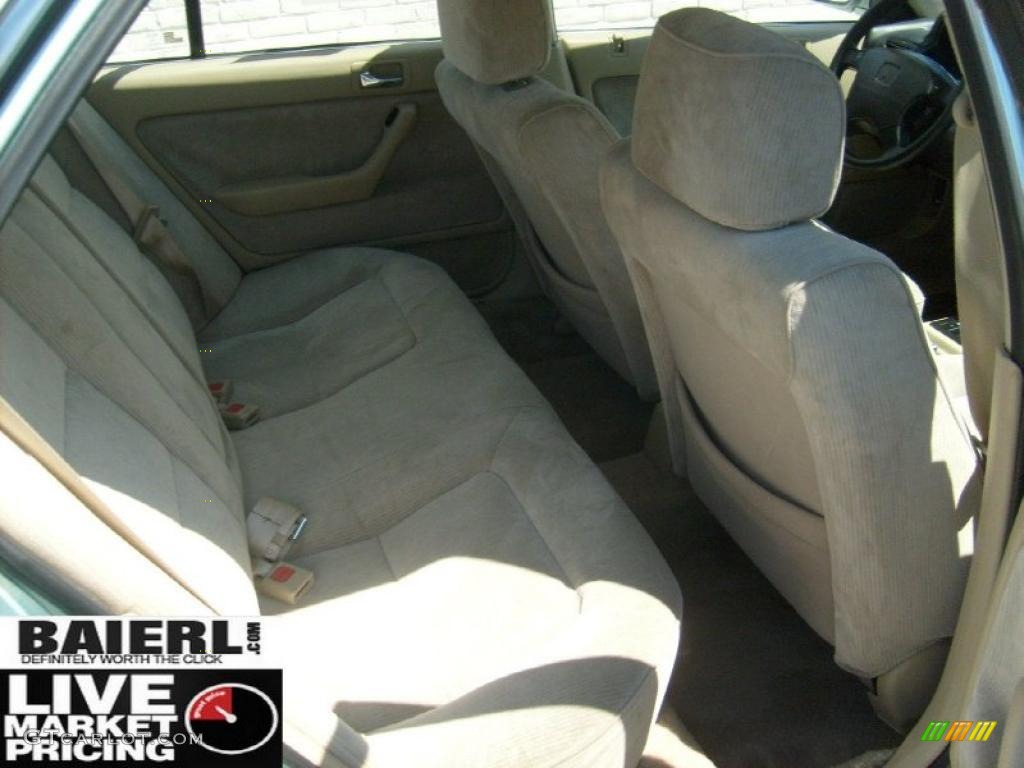 1992 Accord LX Sedan - Opal Green Metallic / Beige photo #15