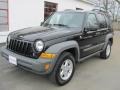 Black - Liberty Sport 4x4 Photo No. 1