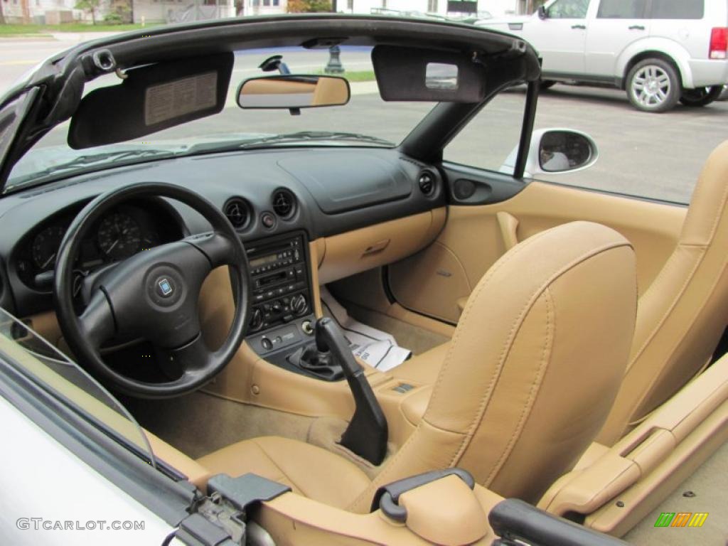 Beige Interior 2000 Mazda MX-5 Miata LS Roadster Photo #48412084