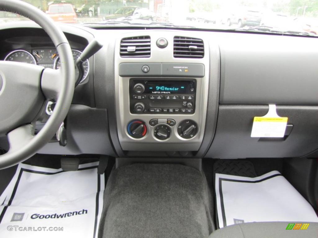 2011 Chevrolet Colorado LT Crew Cab Ebony Dashboard Photo #48412726