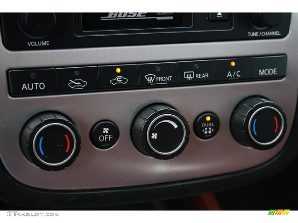 2003 Nissan Murano SL AWD Controls Photo #48413962