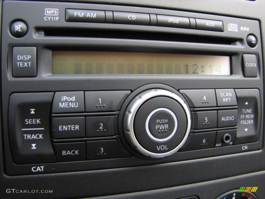2011 Nissan Versa 1.8 SL Hatchback Controls Photo #48418486