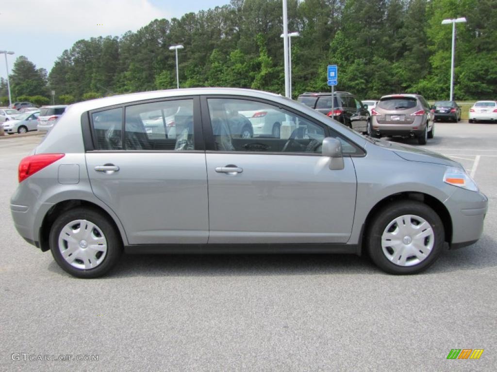 Magnetic Gray Metallic 2011 Nissan Versa 1.8 S Hatchback Exterior Photo #48418594