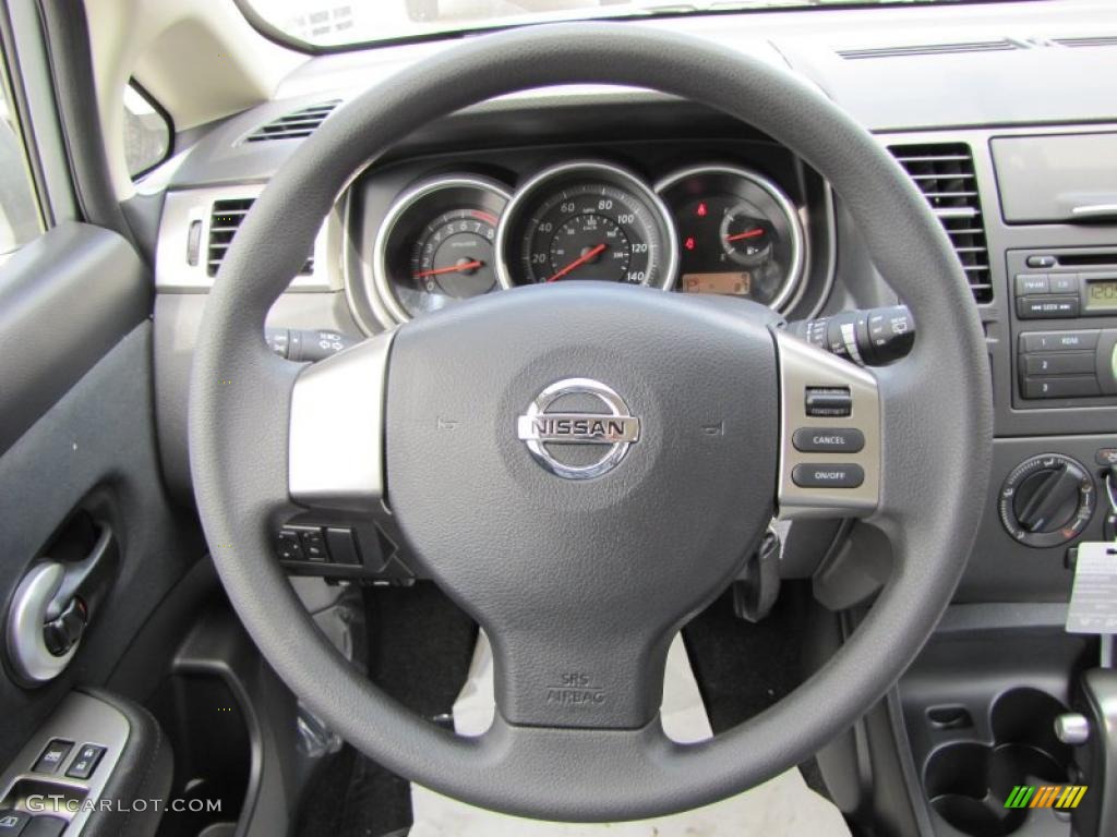 2011 Nissan Versa 1.8 S Hatchback Charcoal Steering Wheel Photo #48418654