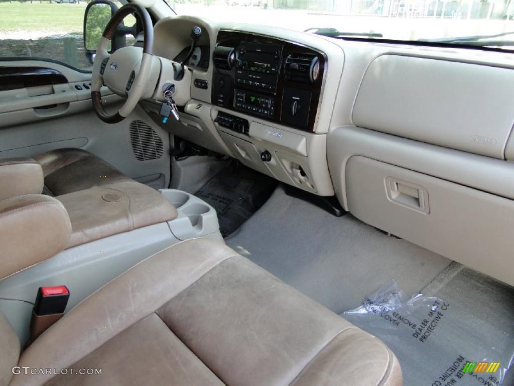 2006 Ford F350 Super Duty King Ranch Crew Cab 4x4 Dually Castano Brown Leather Dashboard Photo #48418984