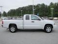 Bright White - Dakota SLT Club Cab Photo No. 6