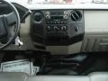 2009 Ford F350 Super Duty XL Crew Cab 4x4 Controls