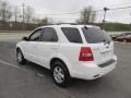 2009 Clear White Kia Sorento LX 4x4  photo #7