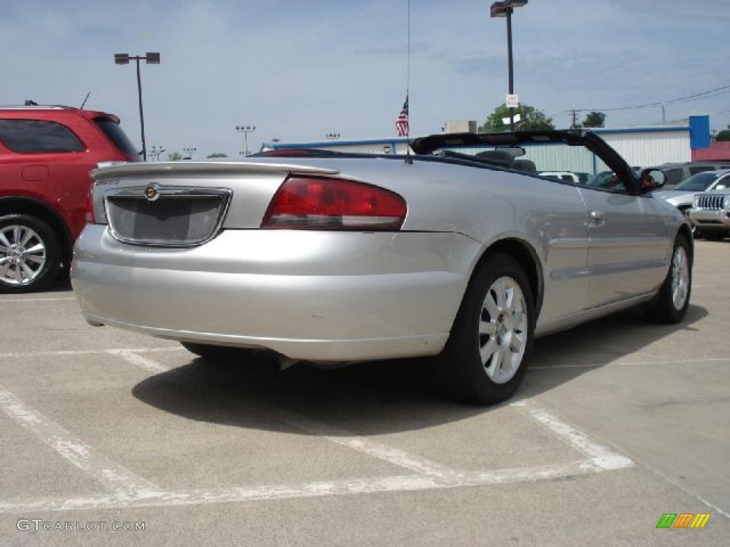 Brilliant Silver Metallic 2005 Chrysler Sebring GTC Convertible Exterior Photo #48422980