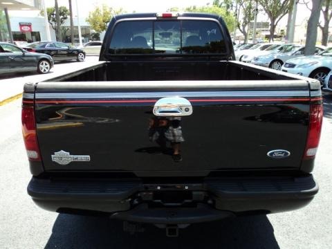 2004 Ford F250 Super Duty Harley Davidson Crew Cab 4x4 Data, Info and Specs