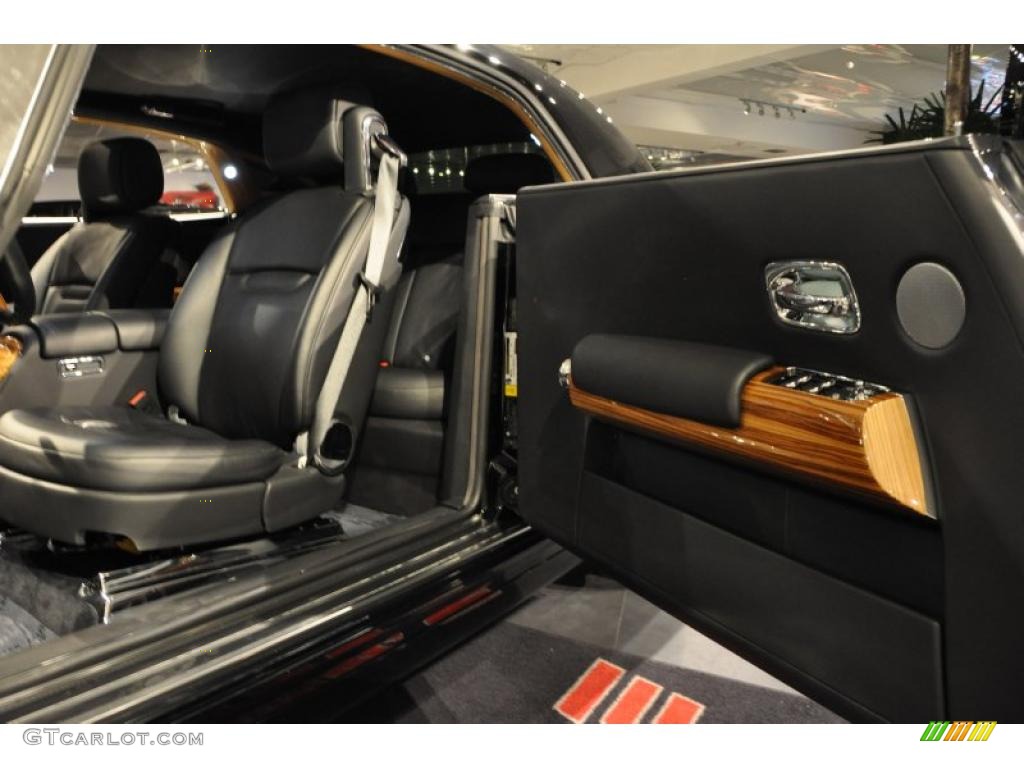Black Interior 2009 Rolls-Royce Phantom Coupe Photo #48425515