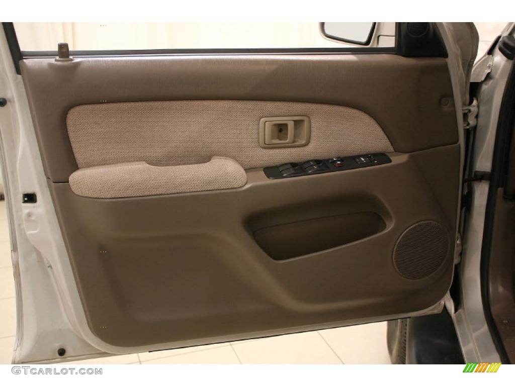 1999 4Runner SR5 - Desert Dune Metallic / Oak photo #5
