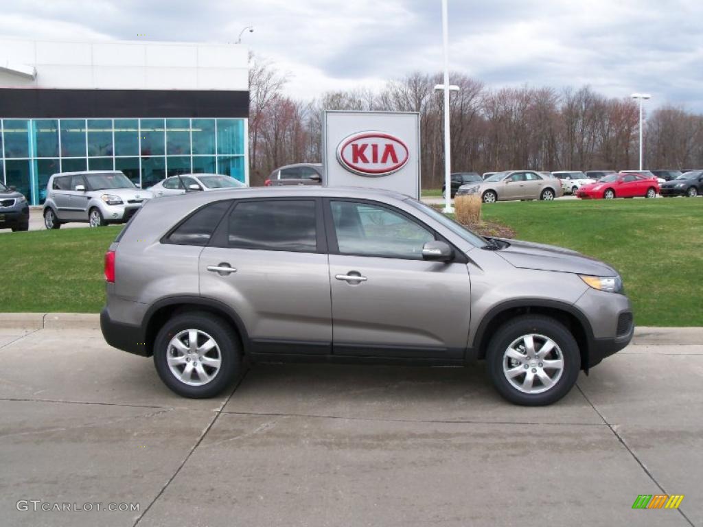 2011 Sorento LX AWD - Titanium Silver / Gray photo #2