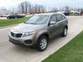 2011 Titanium Silver Kia Sorento LX AWD  photo #7