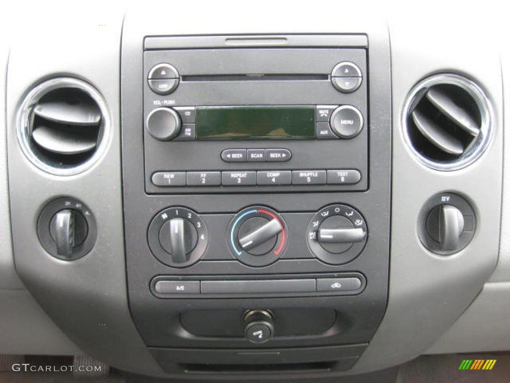 2004 F150 XLT SuperCrew 4x4 - Silver Metallic / Medium/Dark Flint photo #19