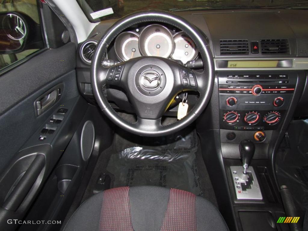 2005 Mazda MAZDA3 s Sedan Controls Photo #48433674