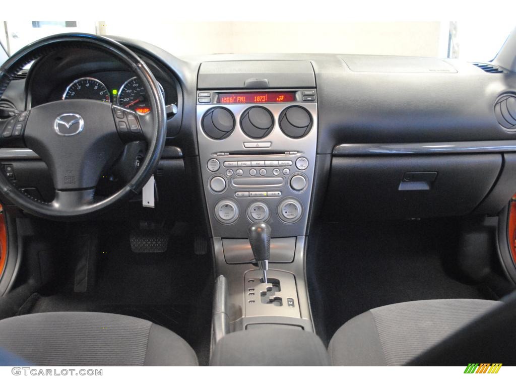 2004 Mazda MAZDA6 s Sport Sedan Black Dashboard Photo #48433962