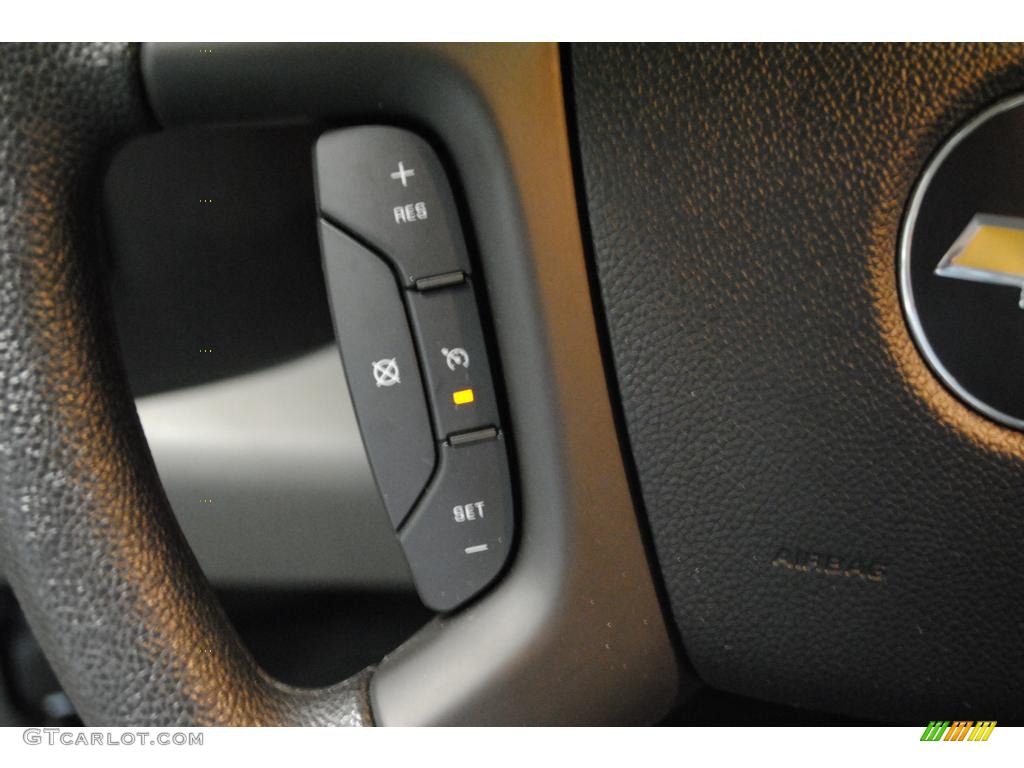 2009 Silverado 1500 Regular Cab 4x4 - Silver Birch Metallic / Dark Titanium photo #24