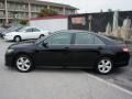 Black - Camry SE Photo No. 2
