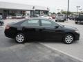 Black - Camry LE Photo No. 5