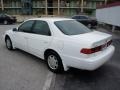 2000 Super White Toyota Camry LE  photo #3