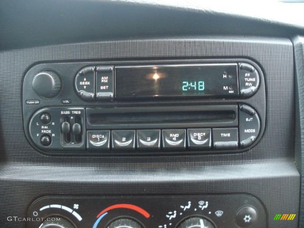 2004 Ram 1500 SLT Quad Cab 4x4 - Patriot Blue Pearl / Dark Slate Gray photo #16