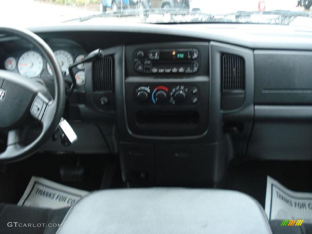 2004 Ram 1500 SLT Quad Cab 4x4 - Patriot Blue Pearl / Dark Slate Gray photo #21
