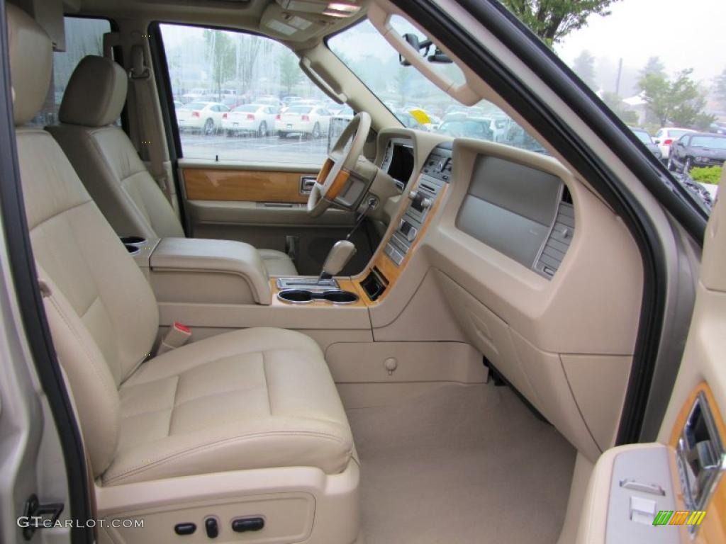 Camel Interior 2007 Lincoln Navigator Ultimate Photo #48436998