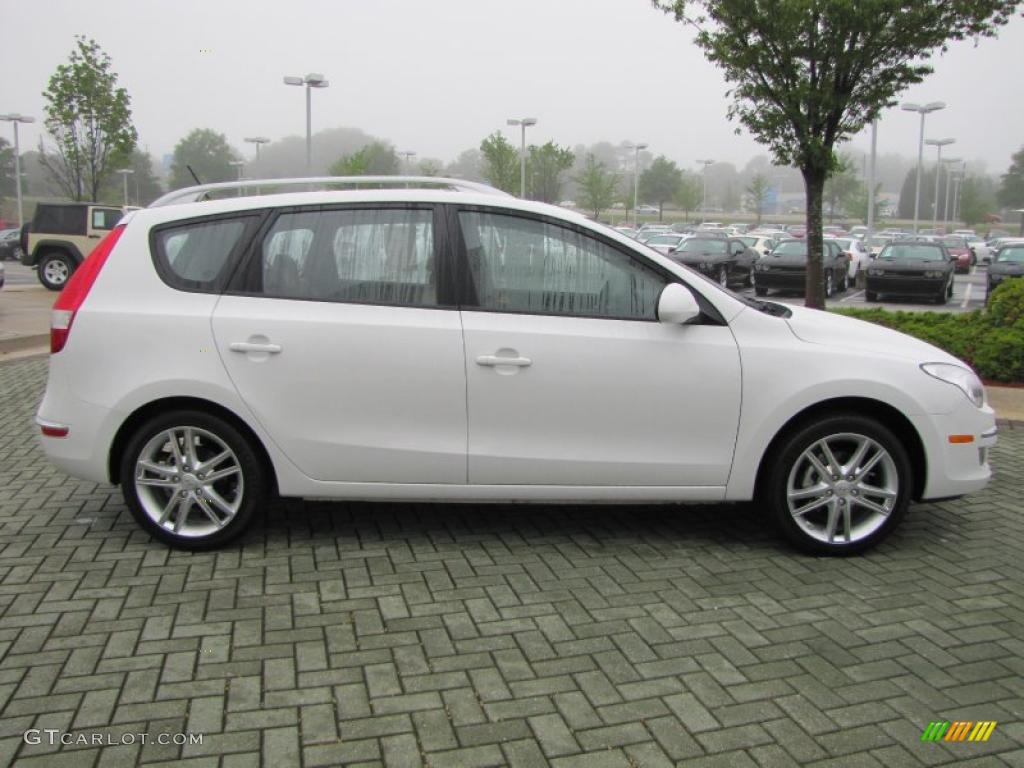 Polar White 2011 Hyundai Elantra Touring SE Exterior Photo #48437304