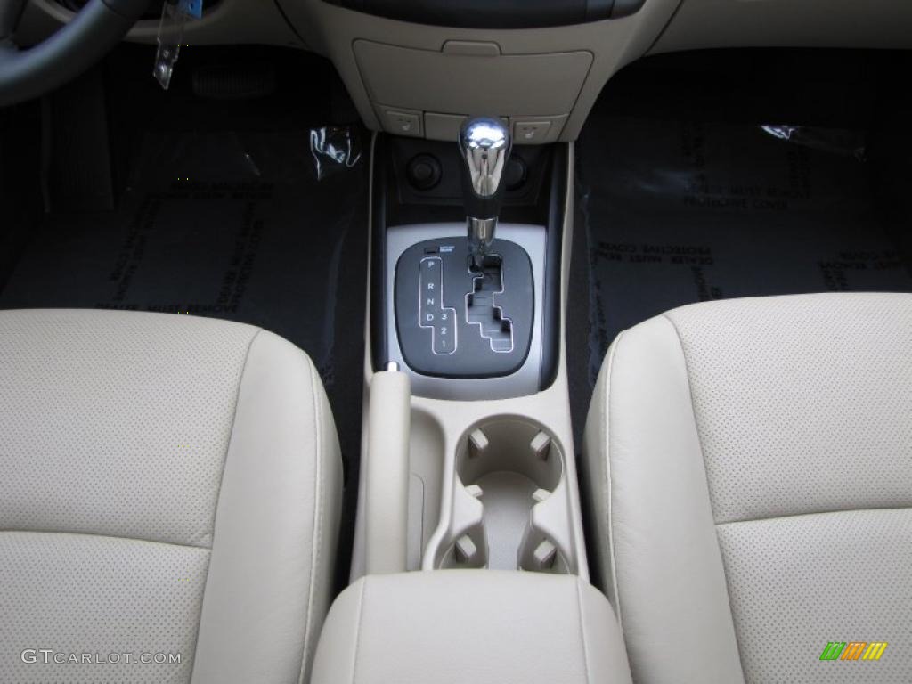 2011 Hyundai Elantra Touring SE 4 Speed Automatic Transmission Photo #48437526
