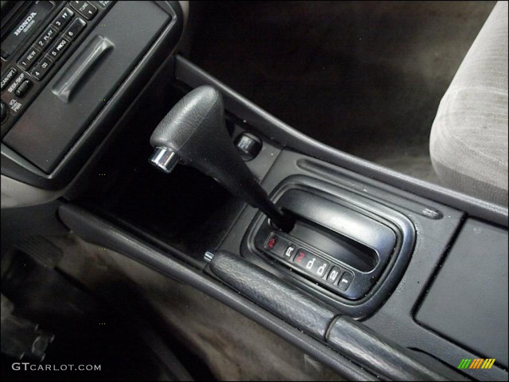 1999 Honda Accord LX Sedan 4 Speed Automatic Transmission Photo #48438699