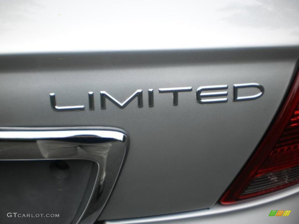 2005 Chrysler Sebring Limited Convertible Marks and Logos Photo #48440589
