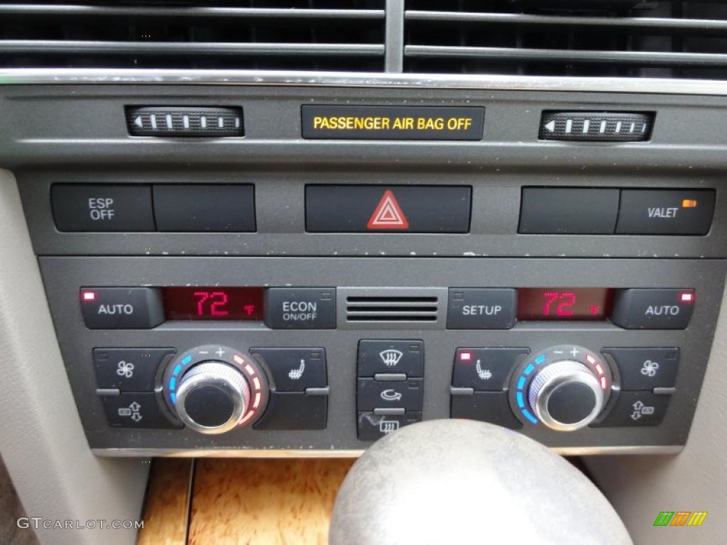 2006 Audi A6 3.2 quattro Avant Controls Photo #48441741