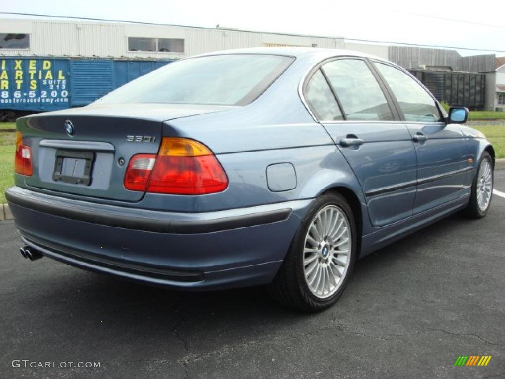2001 3 Series 330i Sedan - Steel Blue Metallic / Grey photo #4