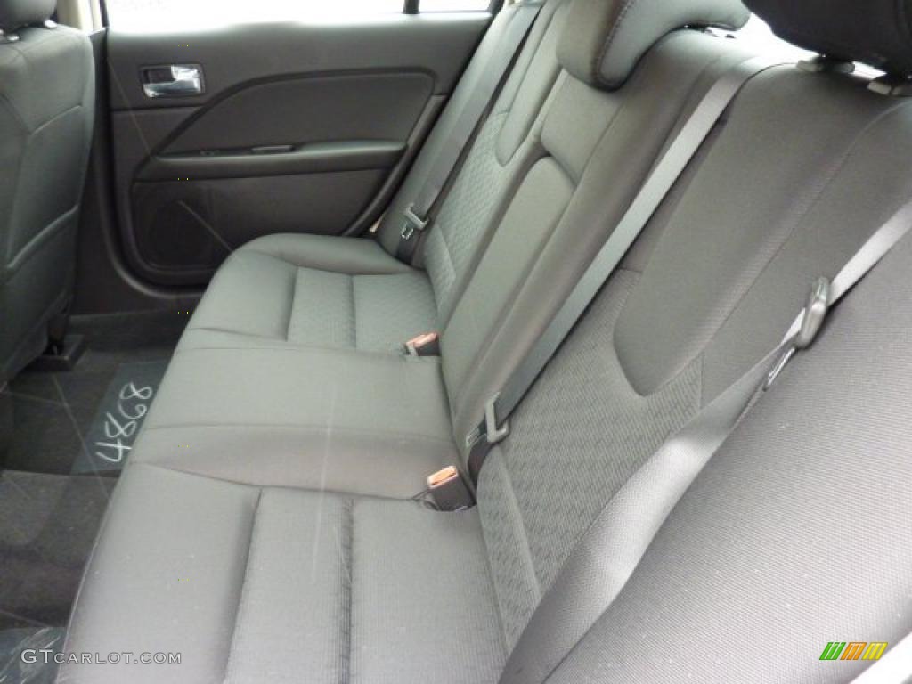 2011 Fusion SE - Tuxedo Black Metallic / Charcoal Black photo #9