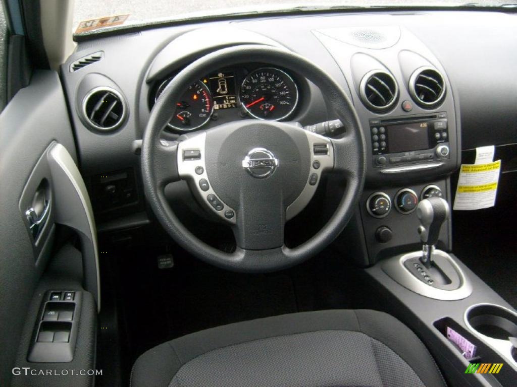 2011 Rogue SV AWD - Frosted Steel Metallic / Black photo #12