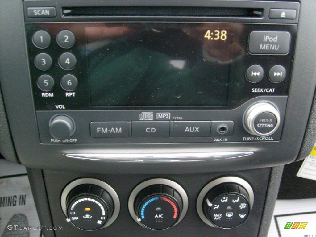 2011 Rogue SV AWD - Frosted Steel Metallic / Black photo #19