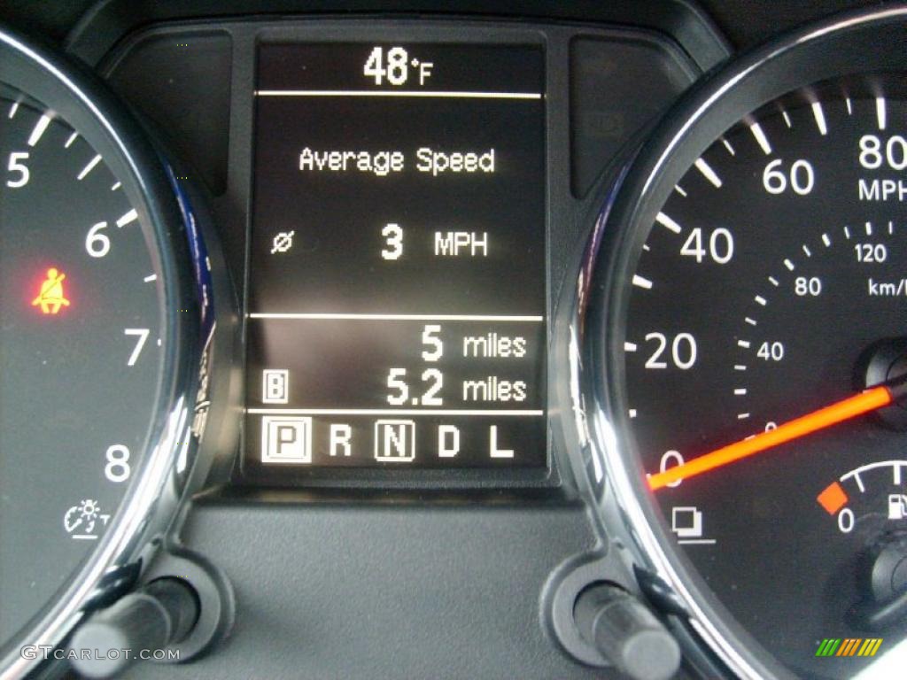 2011 Rogue SV AWD - Frosted Steel Metallic / Black photo #20
