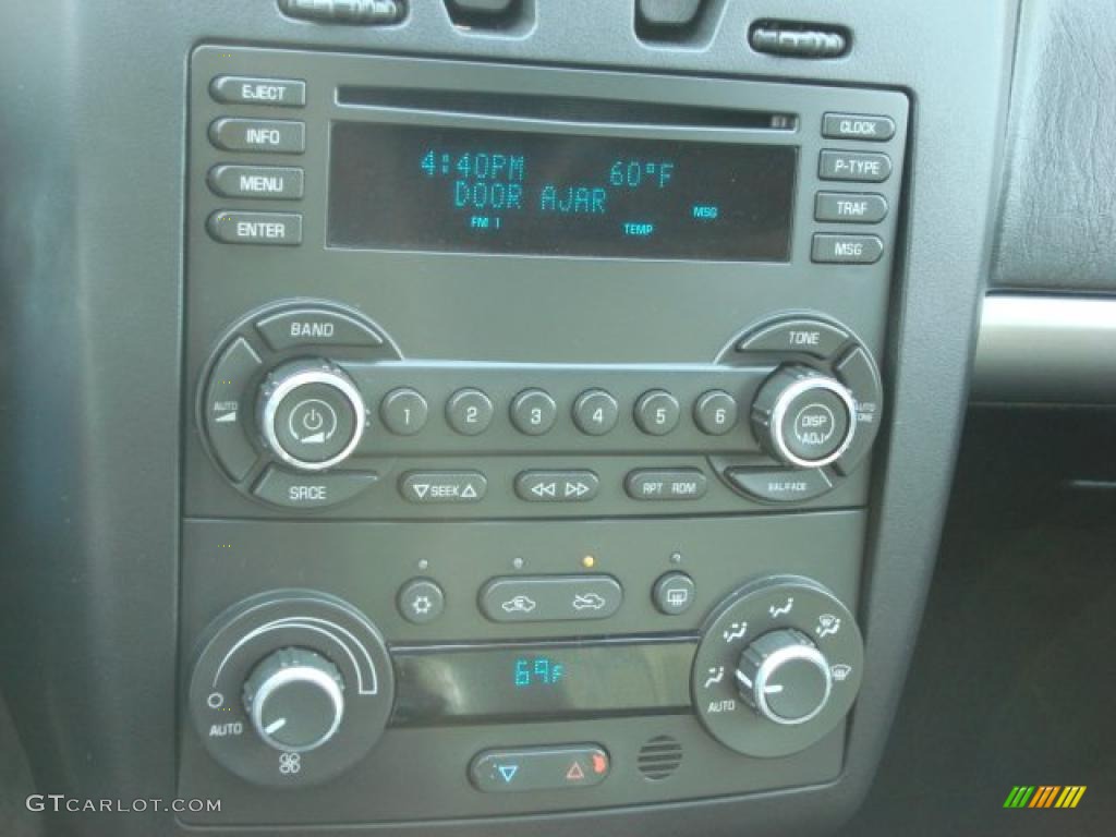 2006 Chevrolet Malibu SS Sedan Controls Photo #48446856