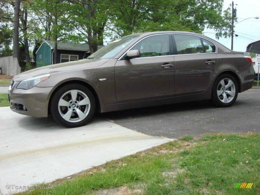 Olivin Green Metallic 2006 BMW 5 Series 525i Sedan Exterior Photo #48447096