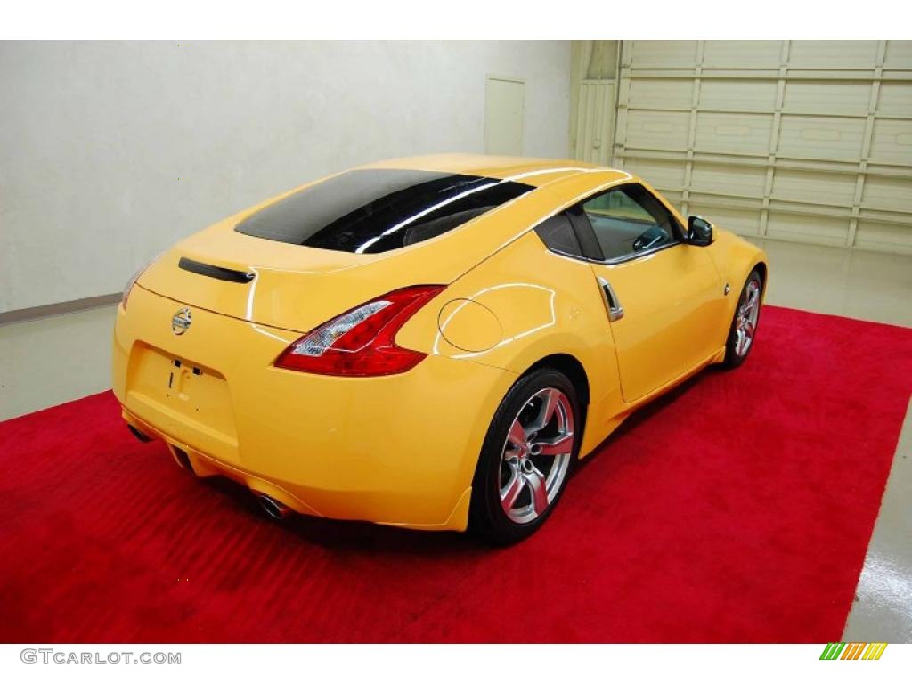 2009 370Z Coupe - Chicane Yellow / Black Cloth photo #6