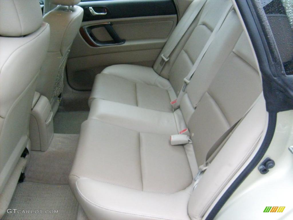 2006 Outback 3.0 R L.L.Bean Edition Sedan - Champagne Gold Opalescent / Taupe photo #12