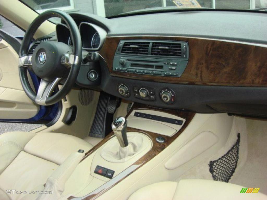 2007 BMW Z4 3.0si Coupe Beige Dashboard Photo #48449166