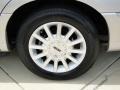 2006 Lincoln Town Car Signature Wheel and Tire Photo