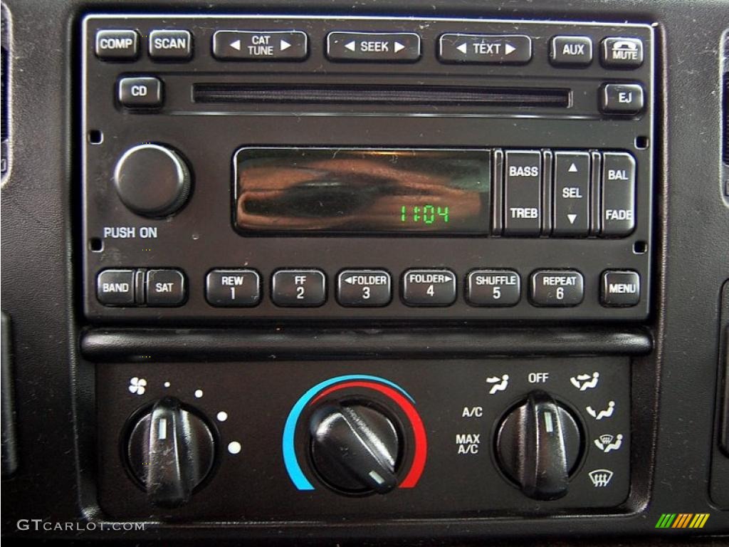 2008 Ford F750 Super Duty XL Chassis Regular Cab Moving Truck Controls Photo #48451978