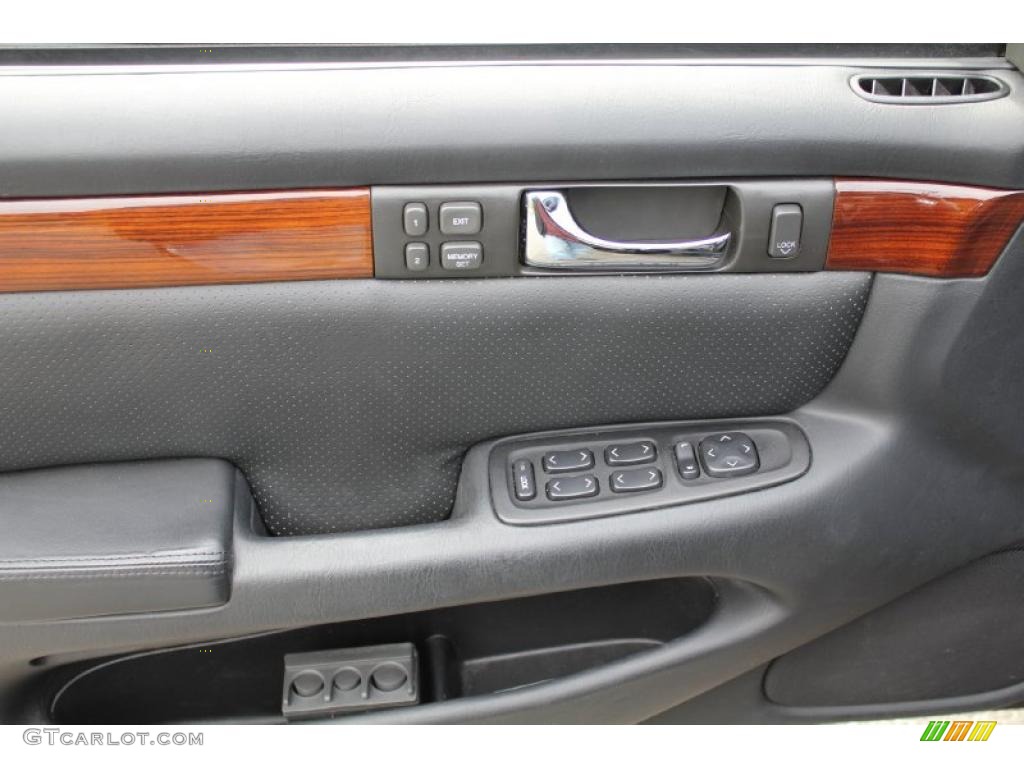 2000 Cadillac Seville STS Pewter Door Panel Photo #48452665